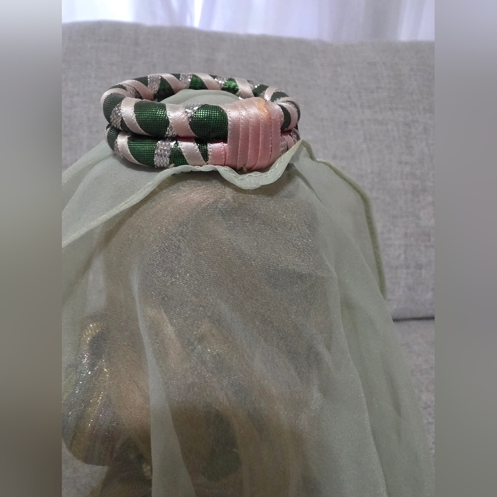This is a Danbury Mint Storybook porcelain doll. - Picture 5 of 7